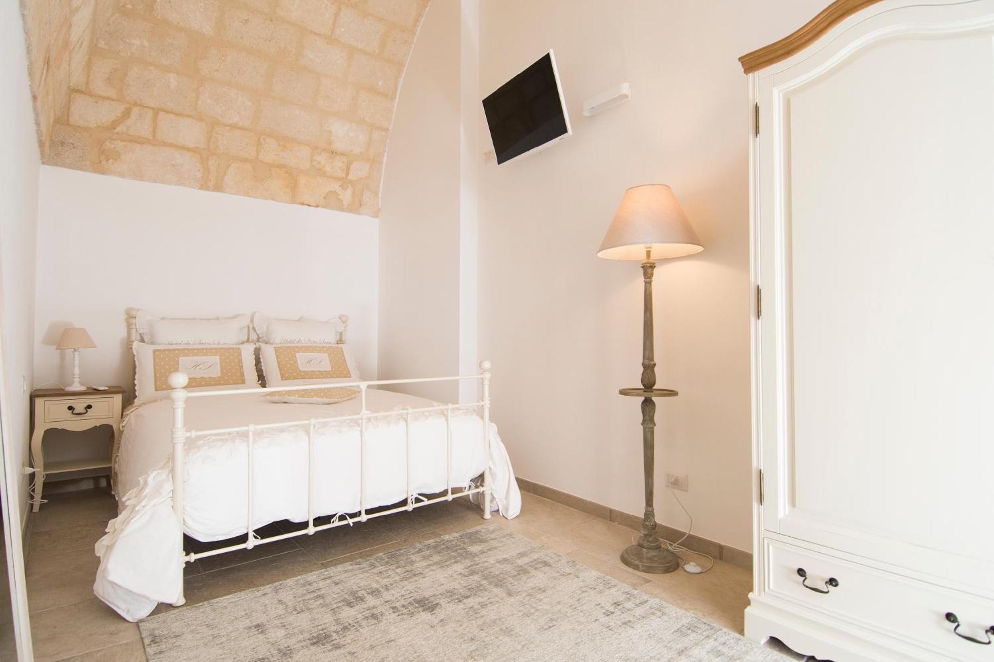 Dimora Via Vitti - Puglia Mia Apartments Монополи Екстериор снимка