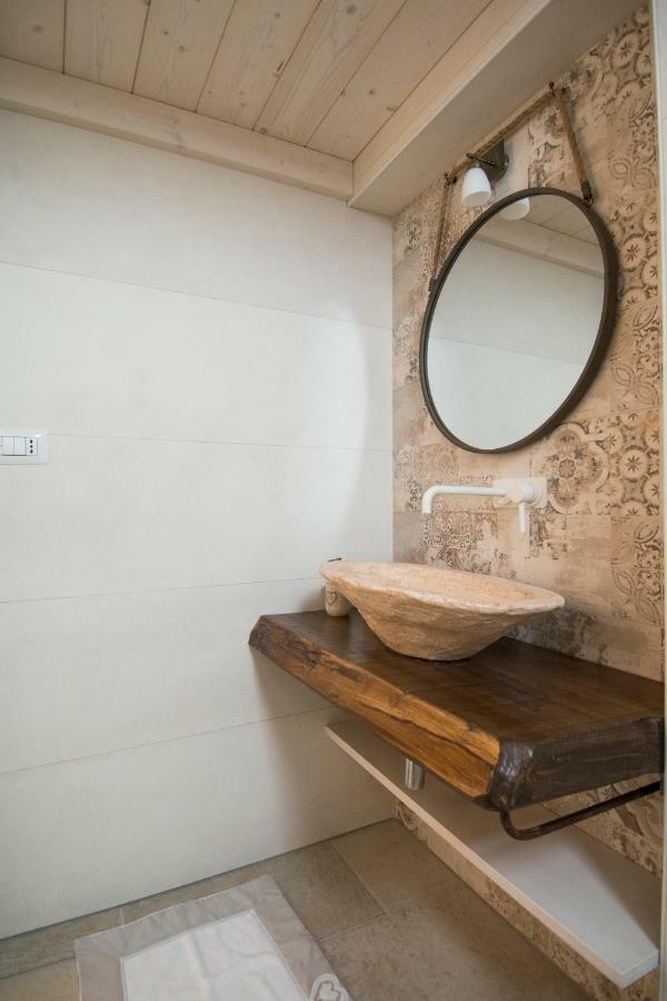 Dimora Via Vitti - Puglia Mia Apartments Монополи Екстериор снимка