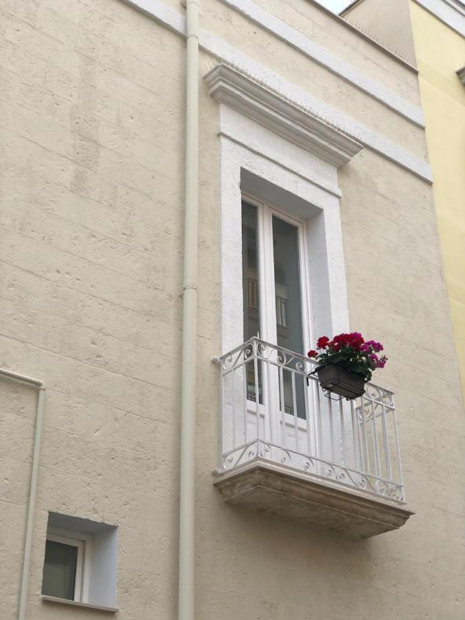 Dimora Via Vitti - Puglia Mia Apartments Монополи Екстериор снимка